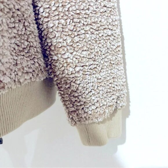 Silence + Noise Cozy Sherpa Crewneck Sweater Sz M - Picture 7 of 7